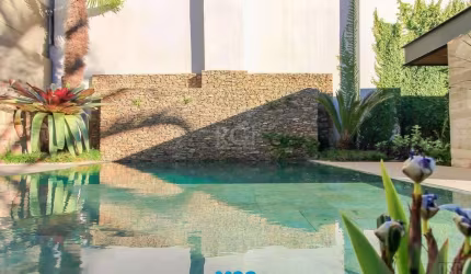 Casa para Venda - 238m², 3 dormitórios, sendo 3 suites, 6 vagas - Três Figueiras