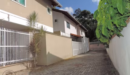 Casa em condomínio fechado com 3 quartos à venda no Velha Central, Blumenau , 92 m2 por R$ 530.000