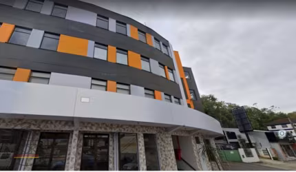 Ponto comercial com 1 sala para alugar no Victor Konder, Blumenau , 66 m2 por R$ 950