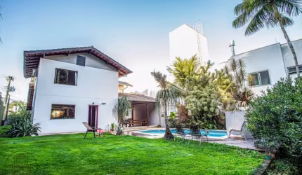 Casa com 3 quartos à venda no Velha, Blumenau , 200 m2 por R$ 1.400.000