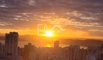 Apartamento com 2 quartos, Ponta da Praia, Santos - R$ 1.1 mi, Cod: 4832