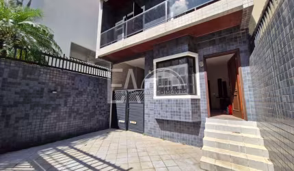 Casa com 4 quartos, Gonzaga, Santos, Cod: 4910