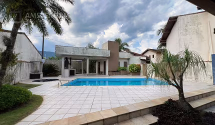 Bougainvillee - Sua casa no melhor condomínio de Bertioga