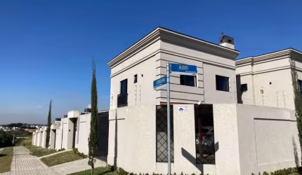Casa com 3 quartos à venda na Rua Coudelaria de Tindiquera, 346, Sabiá, Araucária por R$ 780.000