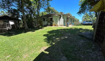 Chácara / sítio com 3 quartos à venda na Rua Genoefa Ukan Trzaskos, Ipiranga, Araucária por R$ 580.000
