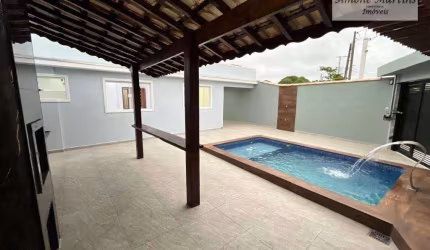 Casa lado praia térrea com piscina com 3 dormitórios à venda, 115 m² por R$ 749.000 - Santa Eugênia - Mongaguá/SP