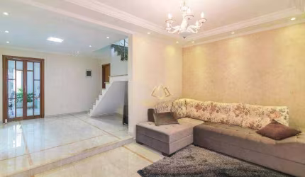 Sobrado com 3 dormitórios à venda, 227 m² por R$ 900.000,00 - Vila Scarpelli - Santo André/SP
