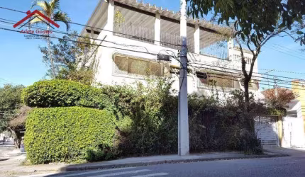 Casa com 4 dormitórios à venda, 290 m² por R$ 850.000,00 - Vila São Pedro - Santo André/SP