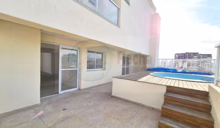 Venha conferir esse ótimo imóvel em Moema. Cobertura nova e nunca habitada e ainda no contra piso para você deixar exatamente como gosta !! - 4 dormitórios sendo 2 suítes e 3 vagas