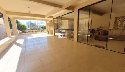 Casa com 4 quartos à venda na Rua Clemente Rovere, --, Centro, Florianópolis por R$ 1.600.000
