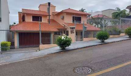 Casa com 4 quartos à venda na Travessa América, --, Coqueiros, Florianópolis por R$ 2.550.000