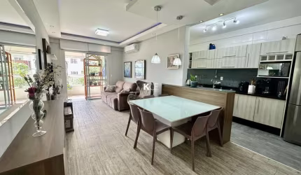 Apartamento com 3 quartos para alugar na Rua Joaquim Nabuco, --, Capoeiras, Florianópolis por R$ 4.000