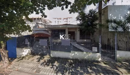 Casa com 5 quartos à venda na Rua Libia Cruz, --, Estreito, Florianópolis por R$ 1.150.000