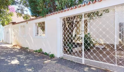 CASA À VENDA COM 4 QUARTOS, 1 SUÍTE NO TAQUARAL EM CAMPINAS/SP.