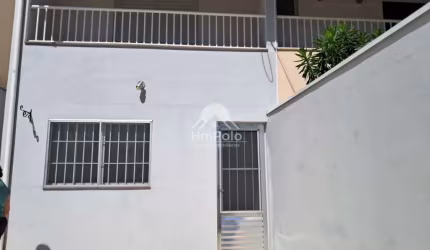 Sobrado com 2 quartos 2 banheiros 2 vagas para locação no Nova Europa em Campinas-SP