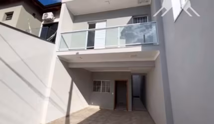 Casa sobrado com 3 suites a venda, no Parque Jambeiro, em Campinas/SP.