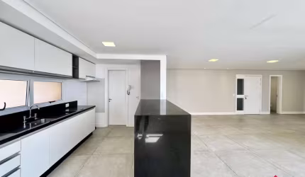 Apartamento com 3 quartos à venda na Rua Treze de Maio, 1604, Cristo Redentor, Caxias do Sul por R$ 995.000
