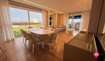 Apartamento para Venda - 174.51m², 3 dormitórios, sendo 3 suites, 2 vagas - Sanvitto