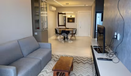 APARTAMENTO SEMIMOBILIADO COM 3 QUARTOS 2 SUÍTES 2 VAGAS DE GARAGEM E VISTA PANORÂMICA NO ESTREITO