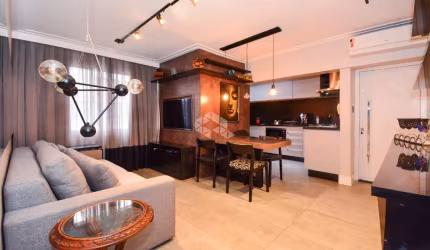 APARTAMENTO 2 QUARTOS COM VAGA DE GARAGEM NO CENTRO DE FLORIANÓPOLIS/SC