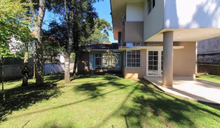 Casa em condomínio fechado com 4 quartos à venda na Rua Theodoro Makiolka, 1060, Santa Cândida, Curitiba por R$ 2.099.000