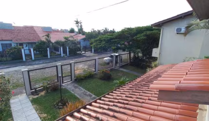Sobrado 02 Dorm à venda no Bairro CAPÃO NOVO com 68 m² de área privativa
