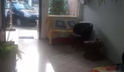 Casa 02 Dorm à venda no Bairro CAPÃO NOVO - 2 vagas de garagem