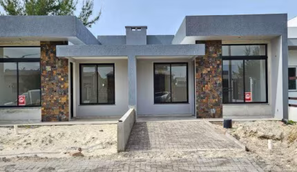 Casa 03 Dorm à venda no Bairro CAPÃO NOVO com 85 m² de área privativa - 2 vagas de garagem