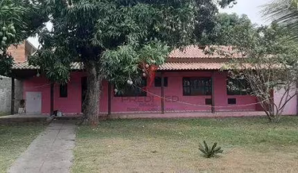 Excelente Casa mobiliada com terreno de 1.100m²