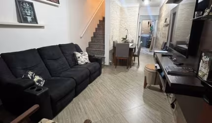 Casa em condomínio fechado com 2 quartos à venda na Rua Juçaral, 489, Itaquera, São Paulo por R$ 370.000