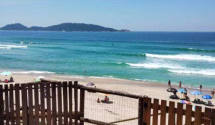 Casa com 4 dormitórios à venda, 224 m² por R$ 2.200.000,00 - Campeche - Florianópolis/SC