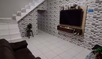 Sobrado com 3 dormitórios à venda, 300 m² por R$ 380.000 - Taboão - Guarulhos/SP