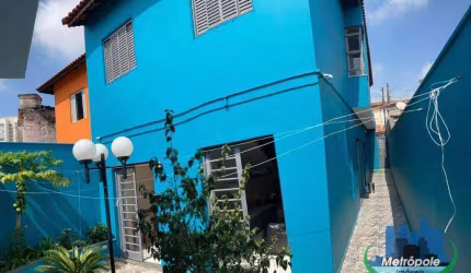Sobrado com 3 dormitórios à venda, 146 m² por R$ 650.000,00 - Jardim Santa Mena - Guarulhos/SP