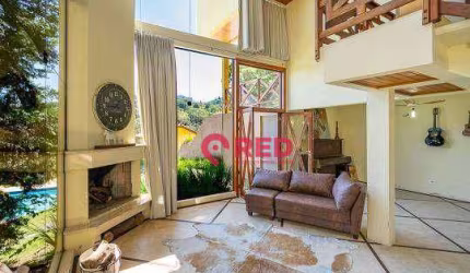 Casa com 4 dormitórios à venda, 600 m² por R$ 1.900.000,00 - Quebec Ville - São Roque/SP