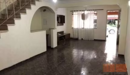 Sobrado na Mooca/SP |113m², 03 Quartos, 02 vagas, 03 banheiros, Quintal -  R$ 800.000,00
