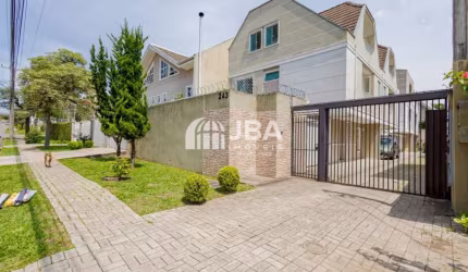 Casa em condomínio fechado com 5 quartos à venda na Rua Armando Sales de Oliveira, 243, Guabirotuba, Curitiba, 203 m2 por R$ 798.000