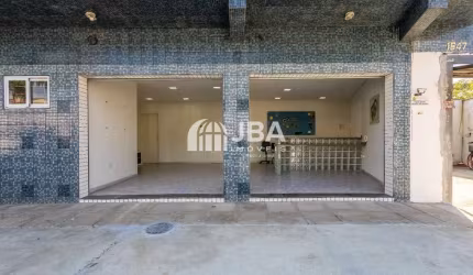 Casa comercial com 1 sala para alugar na Eunice Bettini Bartoszeck, 1647, Uberaba, Curitiba, 54 m2 por R$ 2.450