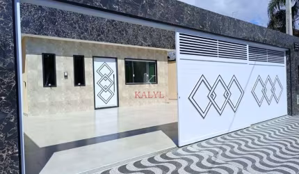 Casa com 3 dormitórios à venda, 110 m² por R$ 1.200.000,00 - Maracanã - Praia Grande/SP