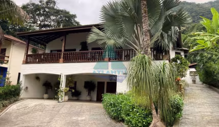 Casa com 6 dorms, Recanto da Lagoinha, Ubatuba, Cod: 727