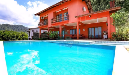 Casa com 3 dorms, Recanto da Lagoinha, Ubatuba - R$ 2.3 mi, Cod: 295
