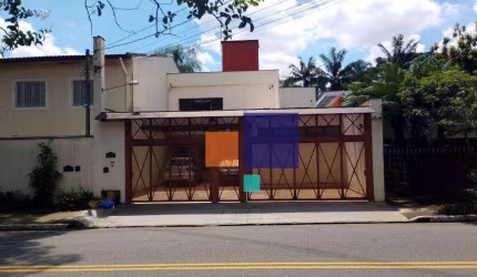 Casa Alto Padrão com 493m², 04 dormitórios (02 suítes), 05 vagas - Vende-se no Campo Belo