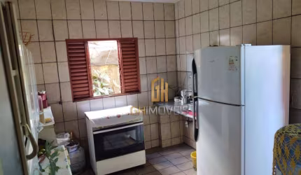Casa a venda com 2 quartos em Aparecida de Goiânia