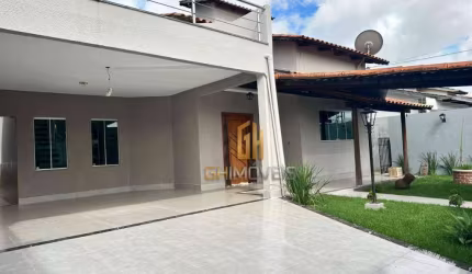 Sobrado com 3 quartos no Jardim Atlântico