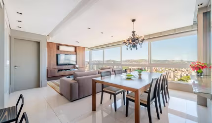 Apartamento com 3 quartos à venda na Avenida Iguassu, 550, Petrópolis, Porto Alegre por R$ 1.690.000
