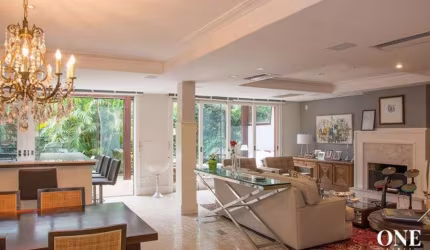 Casa em condomínio fechado com 4 quartos à venda na Rua Ênio Andrade, 320, Três Figueiras, Porto Alegre por R$ 9.990.000
