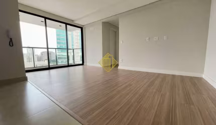 APARTAMENTO COM SUÍTE E LINDA SACADA NA VILA INDUSTRIAL EM TOLEDO - PARANÁ