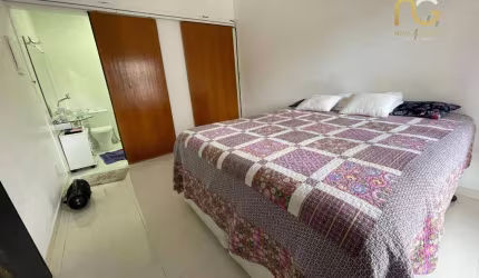 Casa com 3 dormitórios à venda, 165 m² por R$ 795.000,00 - Vila Guilhermina - Praia Grande/SP