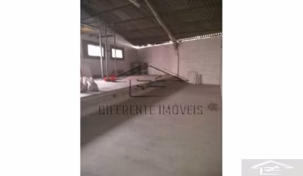 Galpão industrial com 800m² no Jardim Monte Alegre !