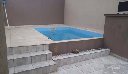 Casa Térrea de 3 dormitórios para Locação Vila Invernada 220m²