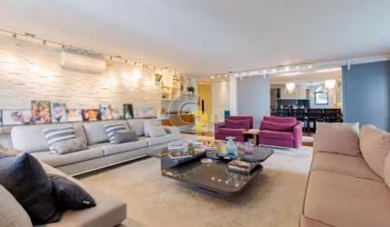 Apartamento à venda na Santa Cecília, 3 quartos, 3 suítes e 4 vagas de  garagem